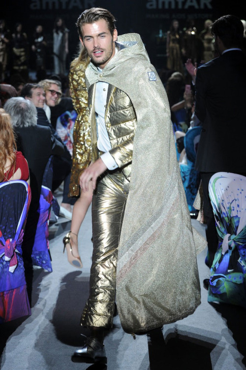 jacey_elthalion_moncler_carine_roitfeld_ultimate_gold_collection_cannes_2013.jpg